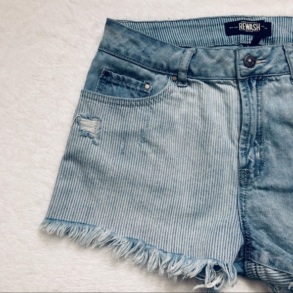 Rewash, Distressed Striped Jean Shorts, Size 29 - Picture 6 of 11